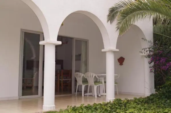 Villa La Noria Maurische Bungalows Grosser Pool Garten Mit Rasen Und Grossen Terrassen Cala Romantica